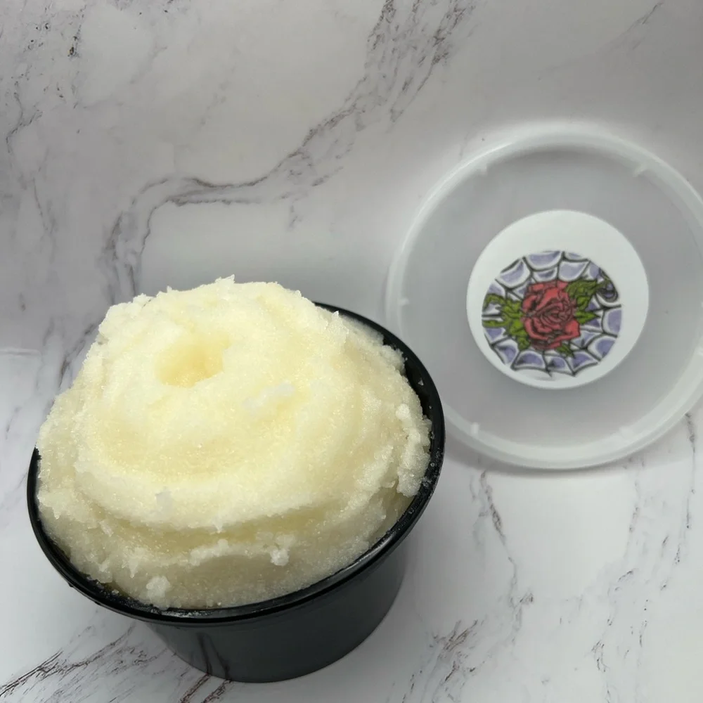 Cinnamon 12 ounce sugar scrub - Picture 5 of 9